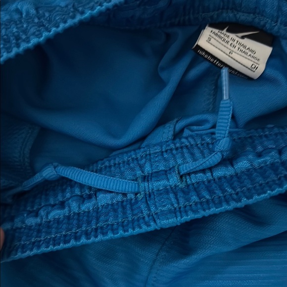 Nike Vibrant Blue Shorts - Picture 4 of 4